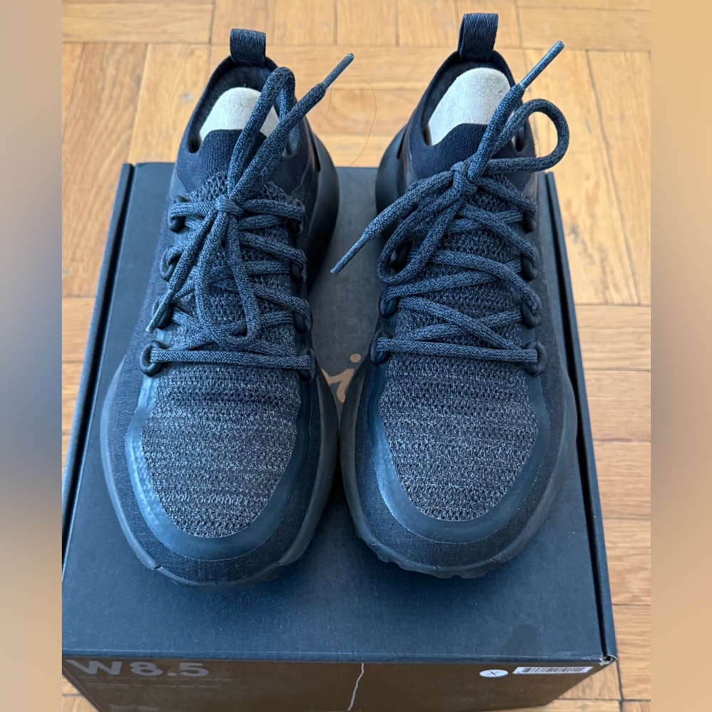Allbirds sneaker in natural black